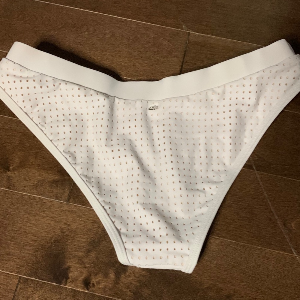 Fabletics bikini bottom - Picture 2 of 3